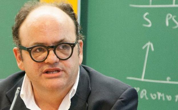 Gustavo Entrala: «Es necesario diseñar un estilo de vida digital»