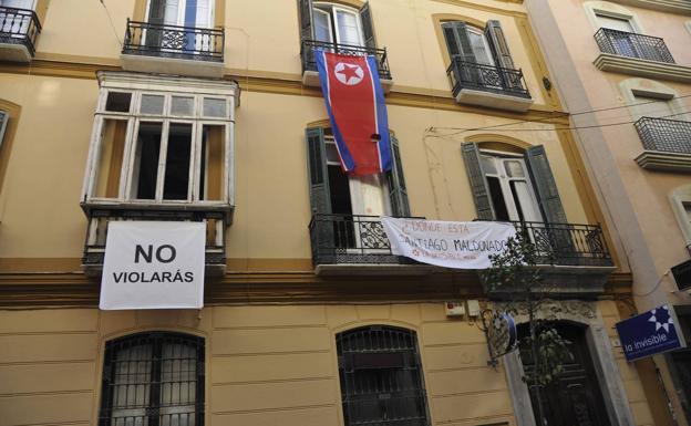 El Ayuntamiento de Málaga aprueba recuperar el uso del edificio ocupado de la Casa Invisible