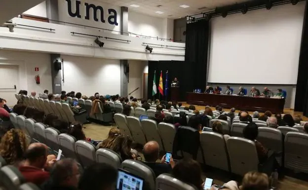 El rector saca adelante los nuevos estatutos de la UMA con la mayoría absoluta del claustro