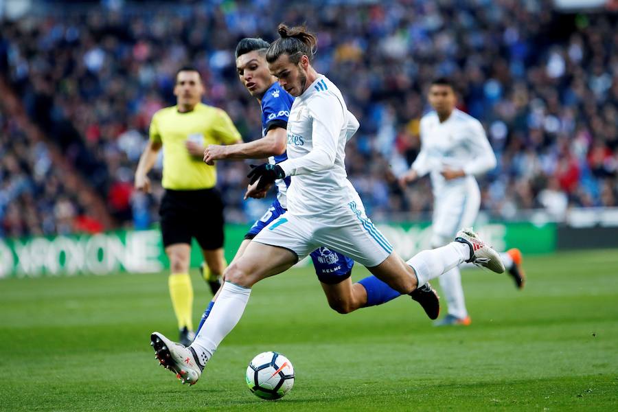 El conjunto de Zinedine Zidane logró su cuarta victoria consecutiva en Liga tras imponerse al cuadro babazorro con un doblete de Cristiano Ronaldo y tantos de Bale y Benzema, este último de penalti. 