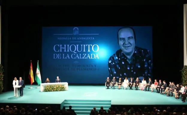 Díaz: «Lo siento de corazón, la medalla a Chiquito llega dolorosamente tarde»