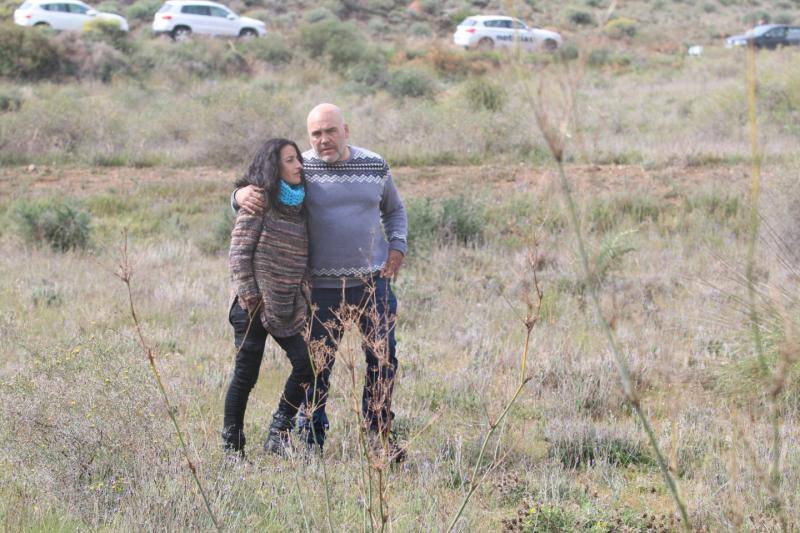 Dispositivo de búsqueda del niño desaparecido ayer en la barriada de Las Hortichuelas en Nijar (Almeria) en el que han participado Guardia Civil, Protección Civil y decenas de ciudadanos