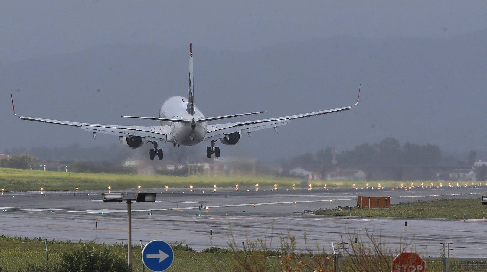 En todos los casos se debe a la meteorología adversa en Irlanda y Reino Unido y no a problemas en la capital malagueña