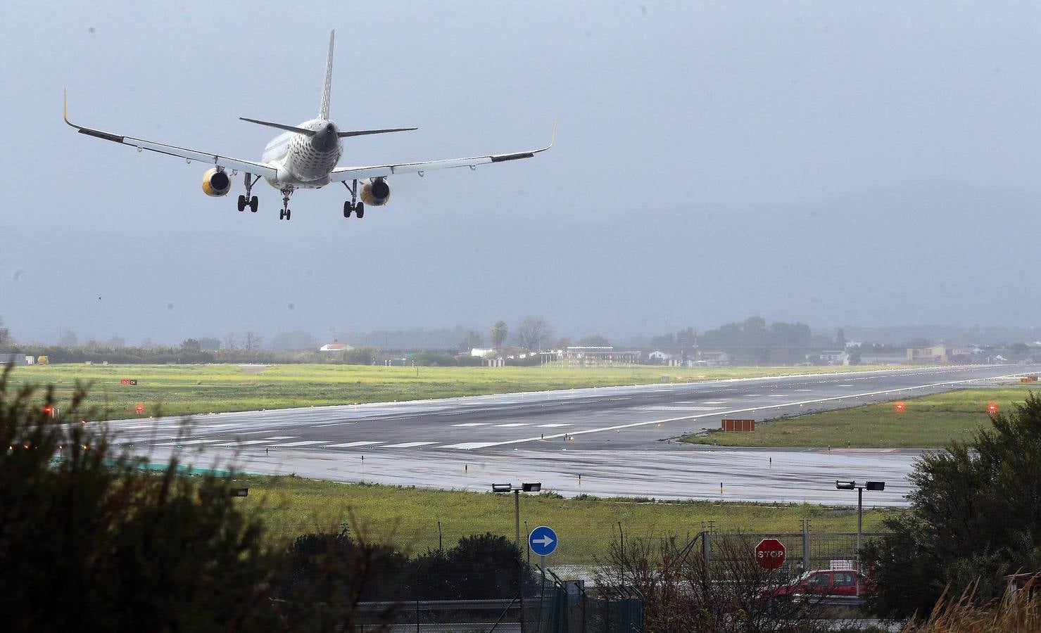 En todos los casos se debe a la meteorología adversa en Irlanda y Reino Unido y no a problemas en la capital malagueña