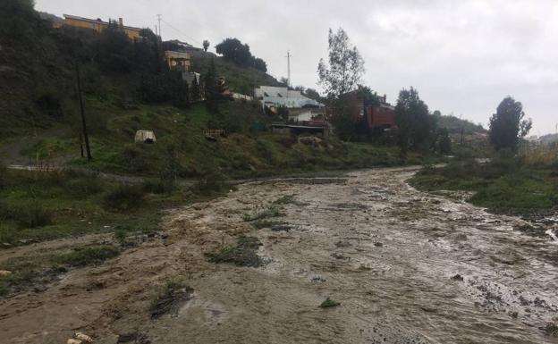 El arroyo Granadillas de Rincón de la Victoria, este viernes.