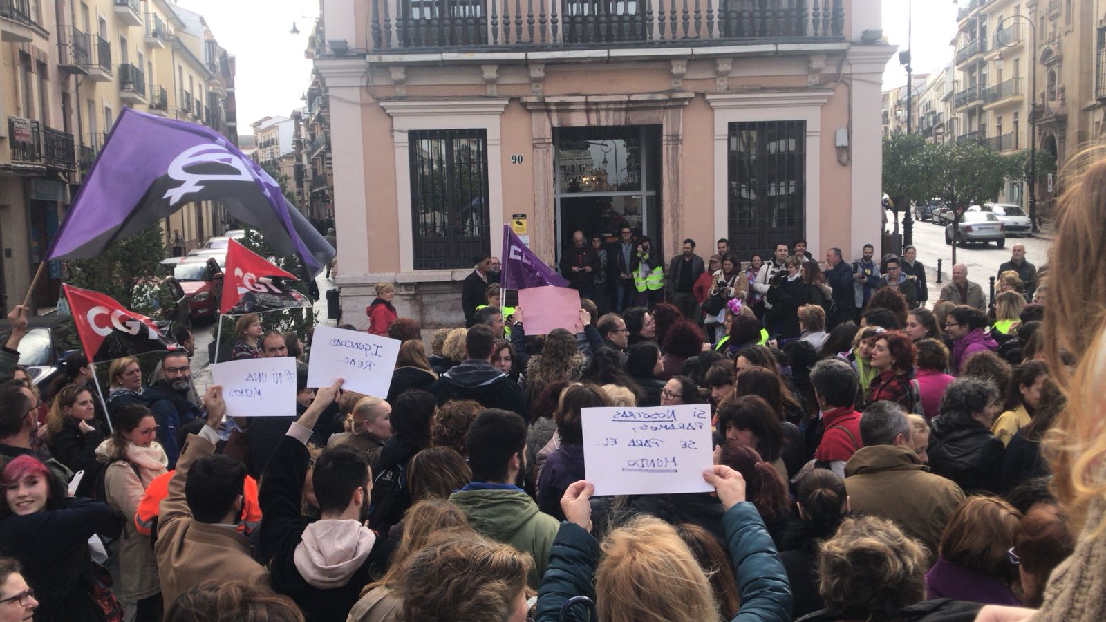 Más de 500 personas recorren el centro de Antequera 