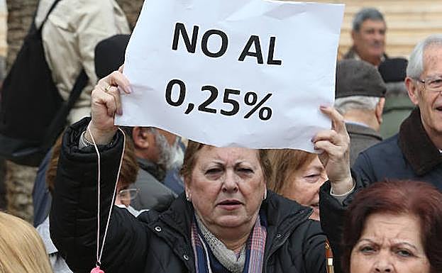 Protesta del pasado lunes contra los recortes en materia de pensiones.