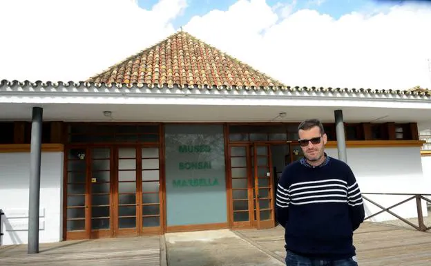El director del Museo del Bonsái, Rodrigo García, ayer. 
