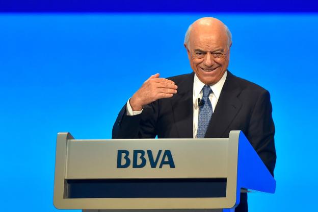 Francisco González, presidente del BBVA, ayer. :: afp