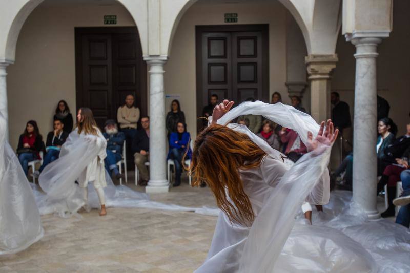 'Miradas de mujeres que no vieron la luz' inspira la imagen de esta edición