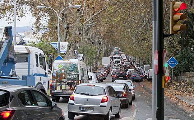 El Paseo de los Curas, itinerario alternativo para pasar por el Centro estos días. 