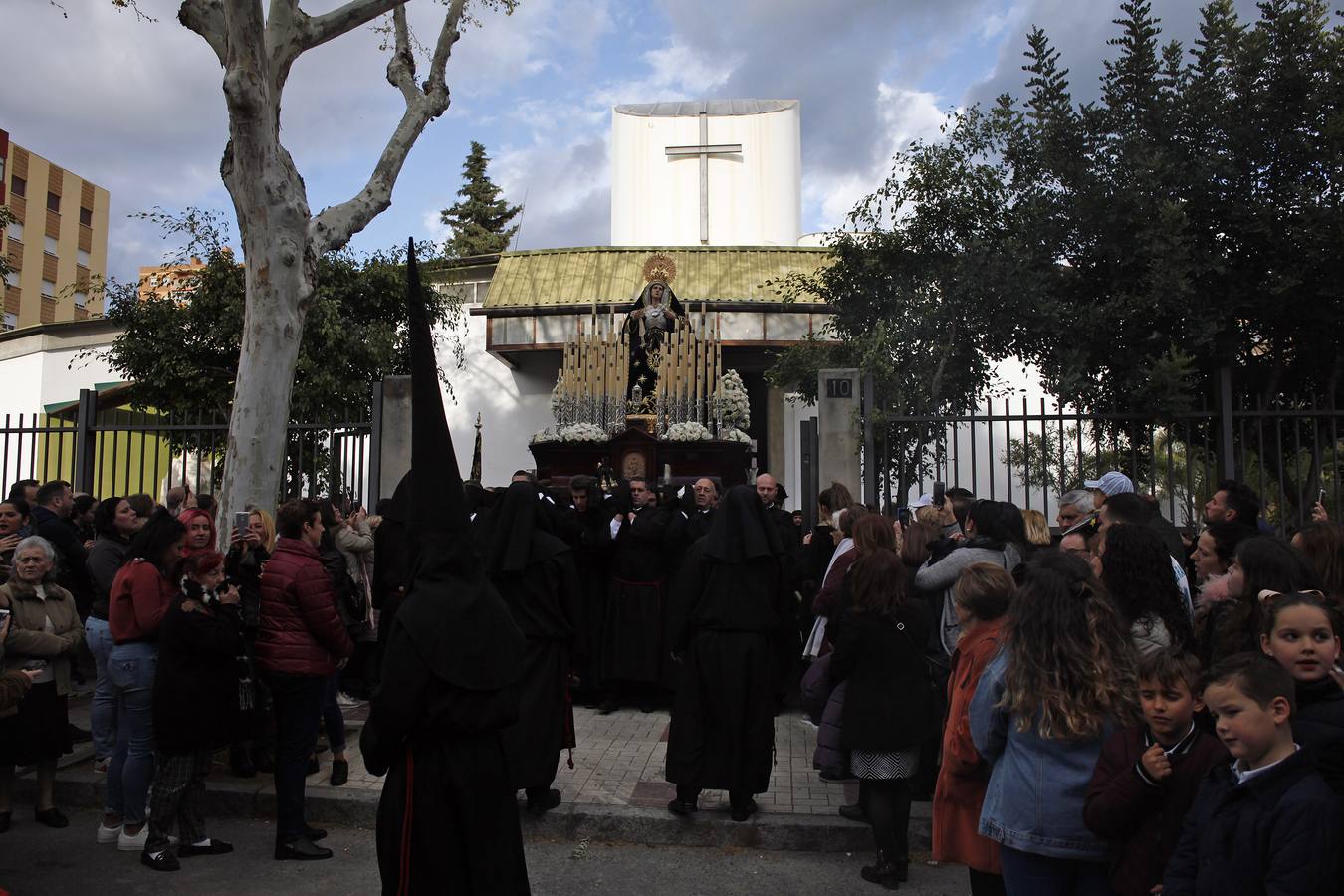 Fotos: Fotos de las procesiones y traslados del Sábado de Pasión