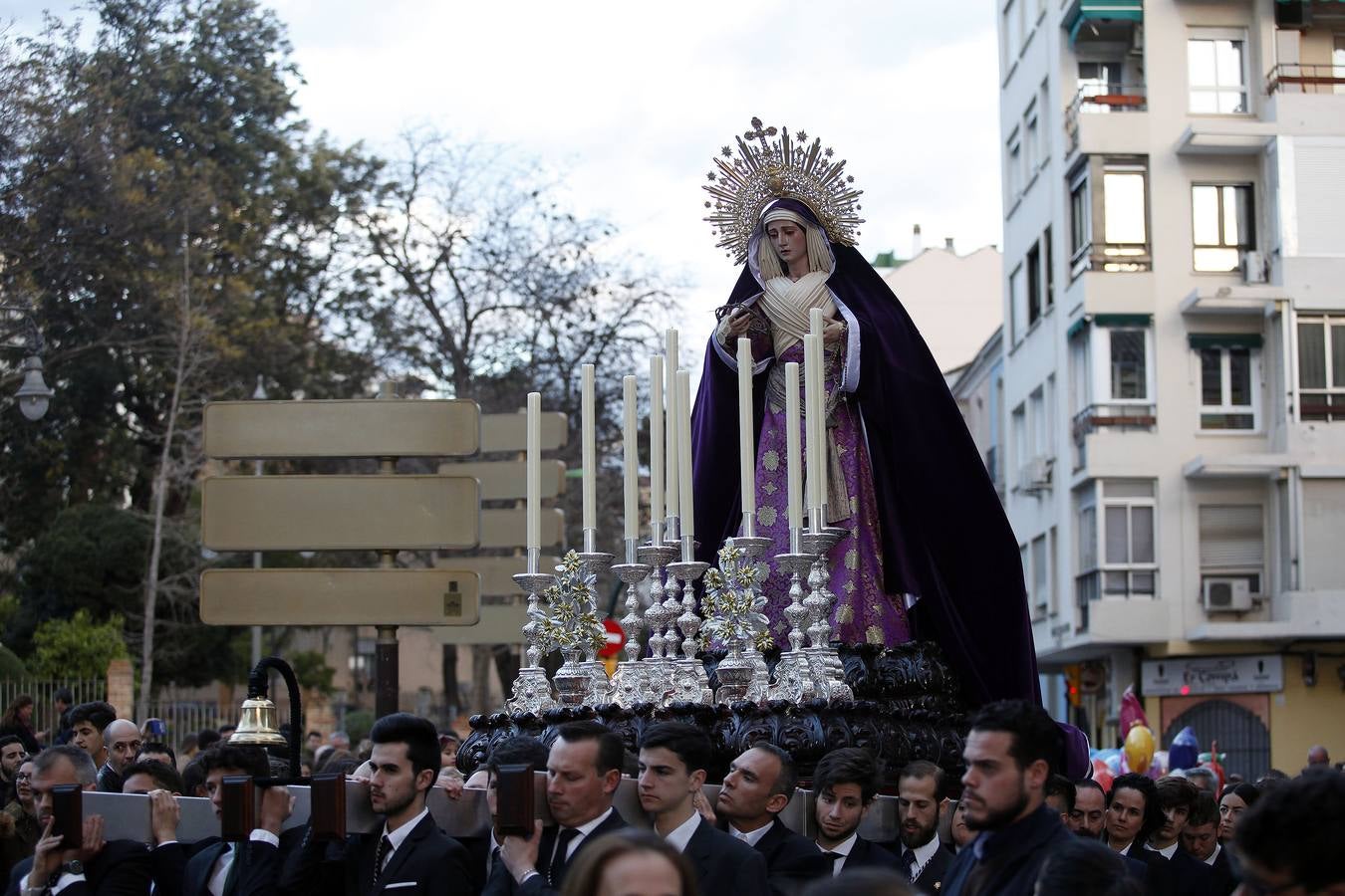 Fotos: Fotos de las procesiones y traslados del Sábado de Pasión