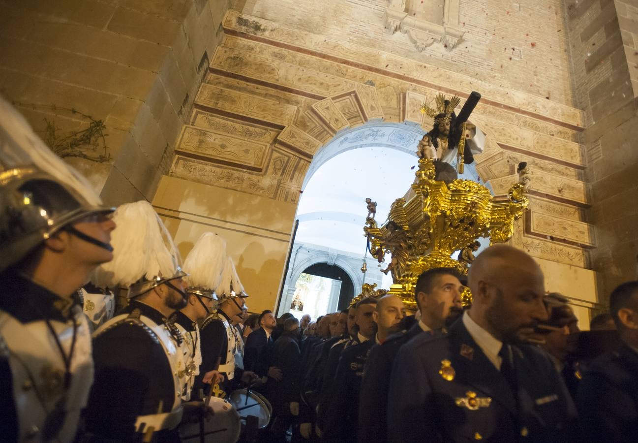 Fotos: Fotos de las procesiones y traslados del Sábado de Pasión