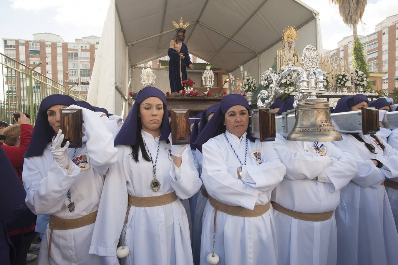 Fotos: Fotos de las procesiones y traslados del Sábado de Pasión