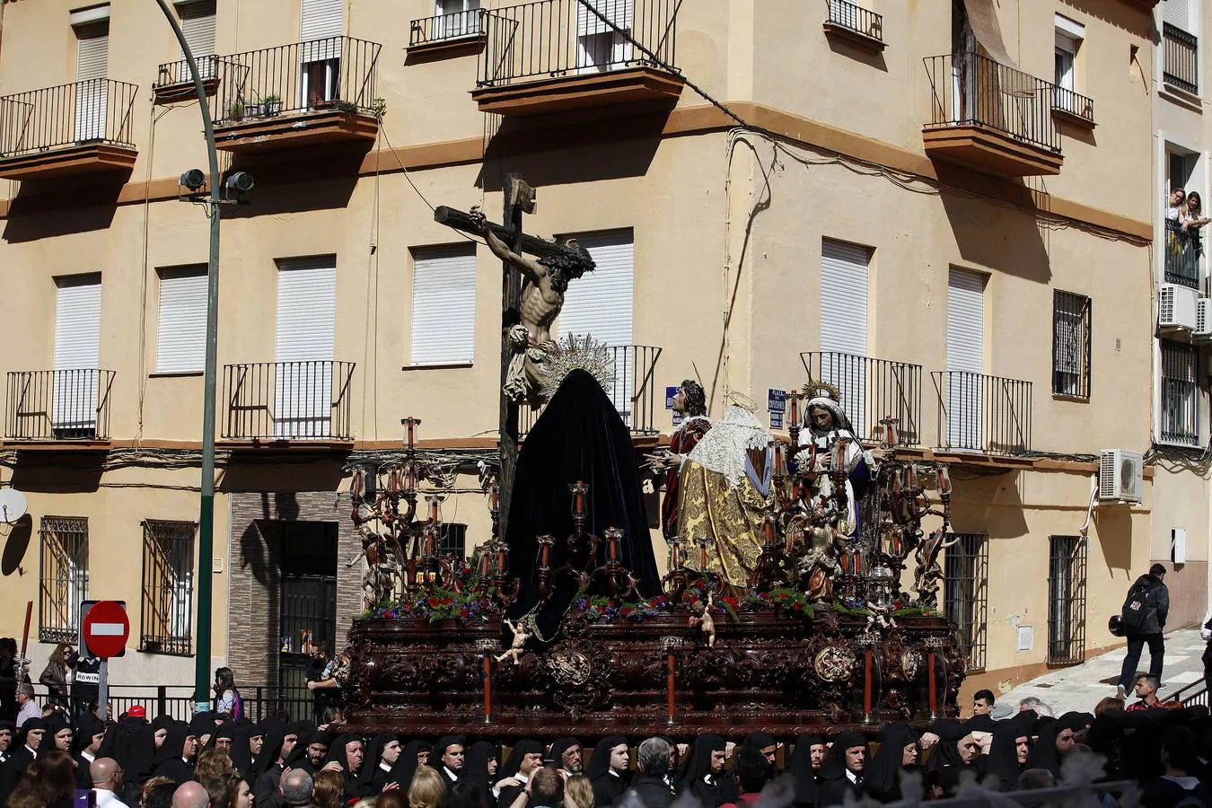 el Cristo de las Penas y María Santísima del Auxilio (Salesianos)