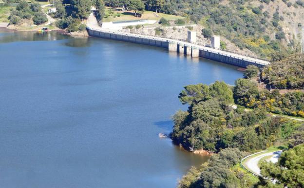 Las reservas de agua en los embalses supera los 375 hectómetros cúbicos. 