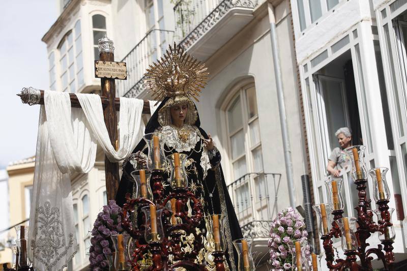 Fotos de los desfiles de Santa Cruz, Cena, Viñeros, Mena, Misericordia, Zamarrilla, Esperanza y Vera Cruz