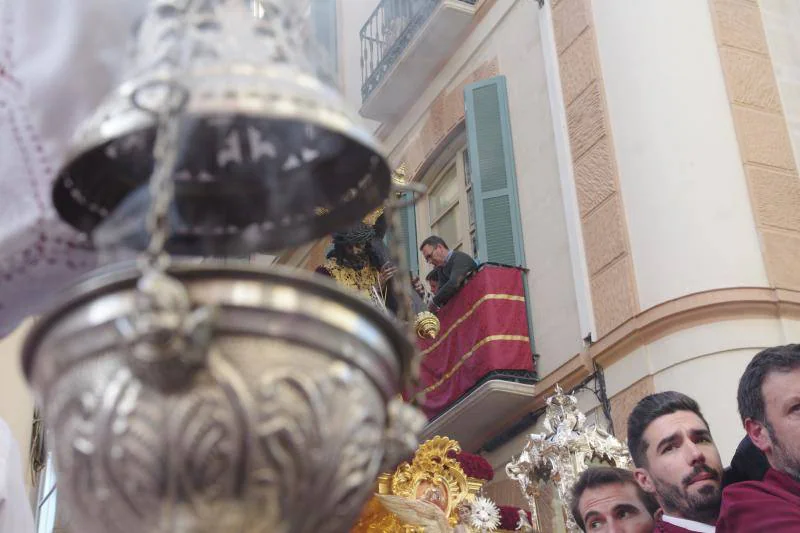 Las mejores imágenes de la estación penitencial de la Cofradía de Viñeros en la Semana Santa de 2018.