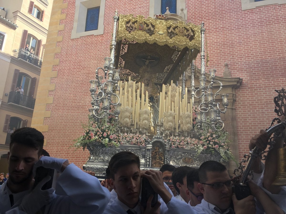 Semana Santa de Málaga | Fotos de la procesión del Resucitado el Domingo de Resurrección de 2018
