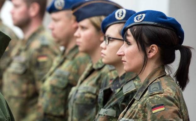 harina Mucho bien bueno búnker El Ejército alemán planea introducir uniformes premamá | Diario Sur