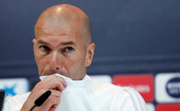 Zinedine Zidane, entrenador del Real Madrid, en conferencia de prensa. 