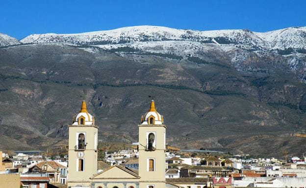 Berja está situada en la zona sur de la Alpujarra almeriense. 
