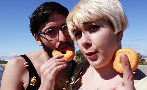 El vídeo oficial de la canción ha sido grabado entre Puerto de la Torre y Sacaba.