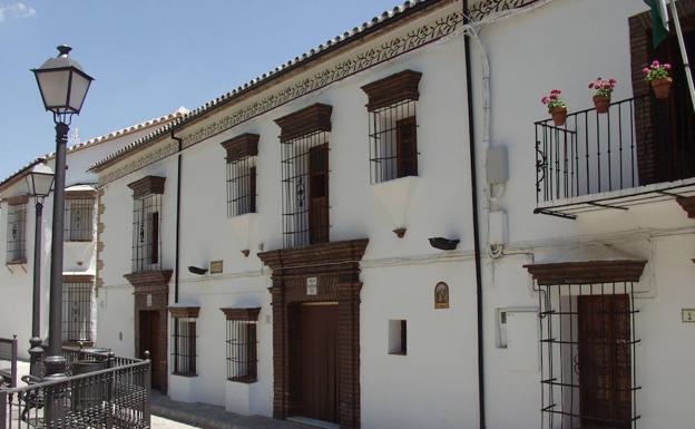 Plaza del Ayuntamiento, donde está el punto de partida de esta etapa de la Gran Senda de Málaga