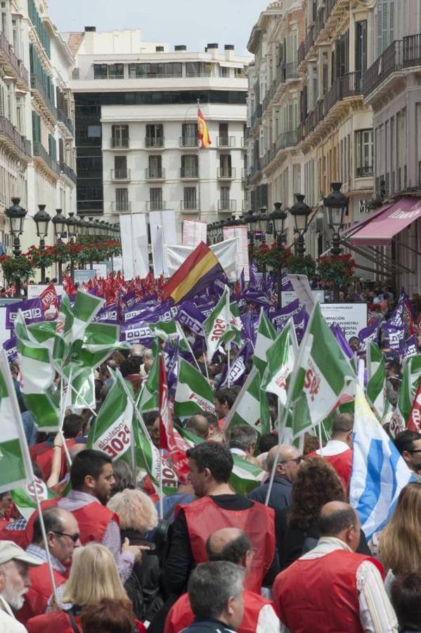 Miles de malagueños participan en la marcha del Día del Trabajo, convocada por CCOO y UGT y apoyada por partidos y colectivos de izquierda
