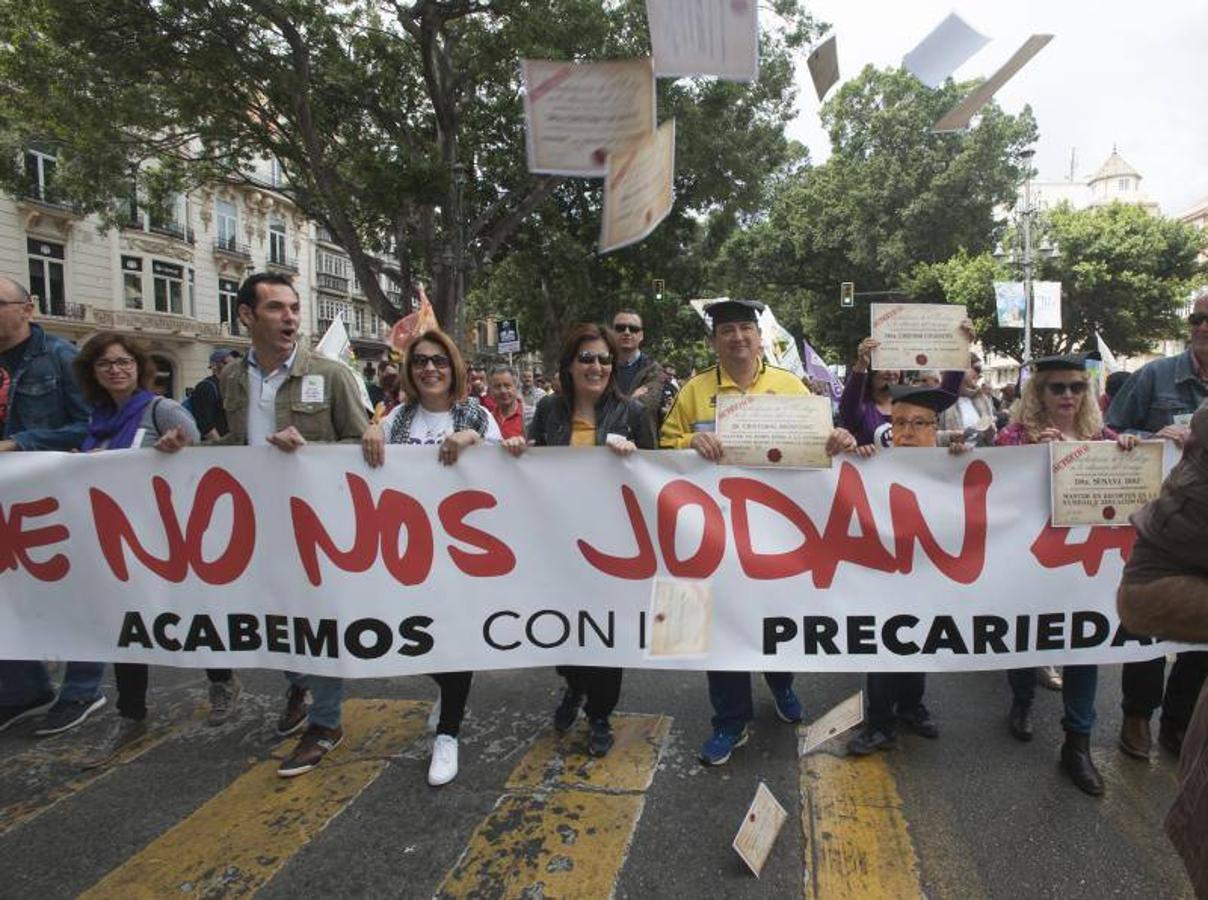 Miles de malagueños participan en la marcha del Día del Trabajo, convocada por CCOO y UGT y apoyada por partidos y colectivos de izquierda