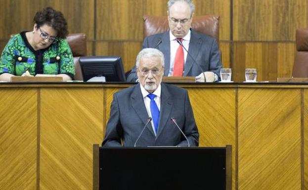 Jesús Maeztu, en una intervención en el Parlamento andaluz. 