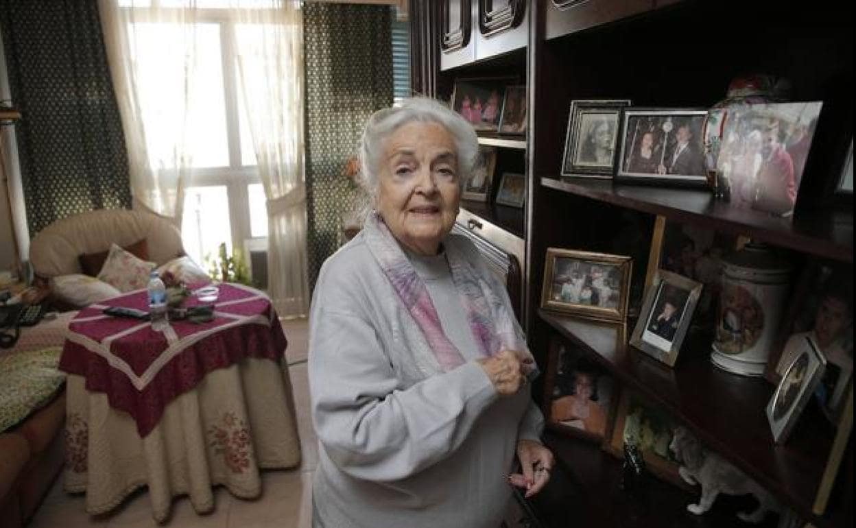 Los ancianos solos acaparan el trabajo de las emergencias sociales en  Málaga