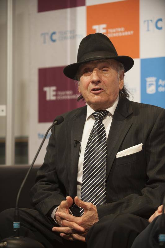 El veterano bailaor deja su impronta en el teatro malagueño antes de recibir un homenaje 