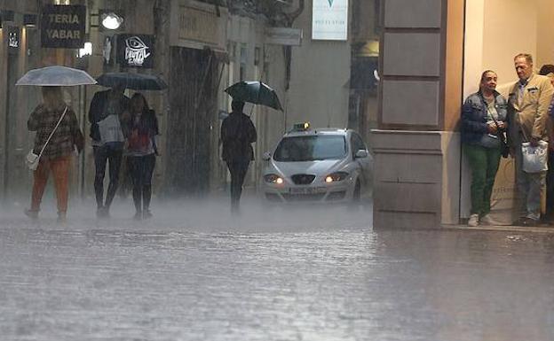 Activan el aviso naranja por fuertes lluvias en Málaga hasta medianoche
