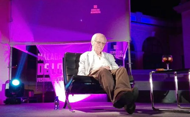 Antonio Escohotado, ayer en La Térmica durante la Noche de los libros. 