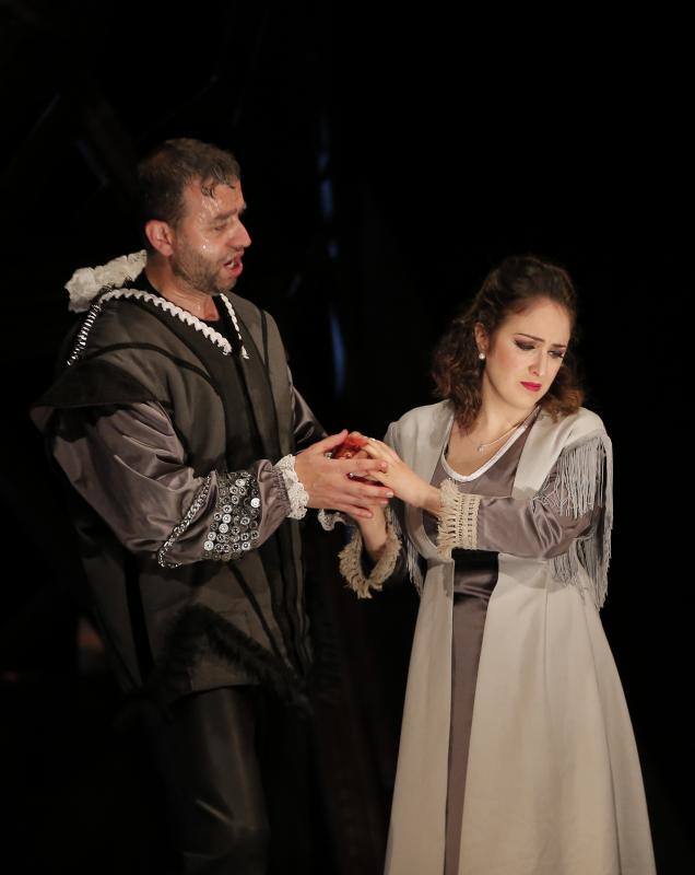 El barítono Damián del Castillo, la soprano Olena Sloia y el tenor Fabián Lara protagonizan la obra.