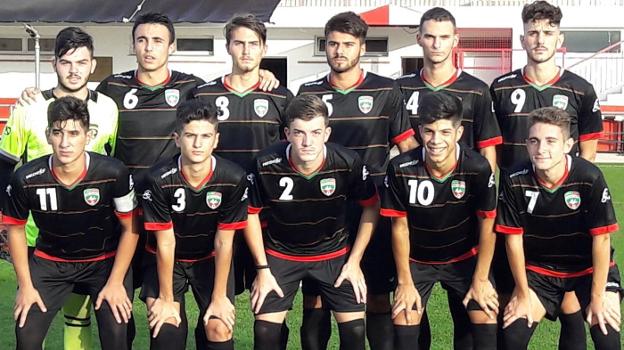 El Tiro Pichón se coloca como favorito para el ascenso tras su triunfo a domicilio en Almería