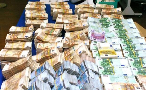 Detenido en Málaga por blanquear más de 505.000 euros relacionados con una estafa a una empresa británica