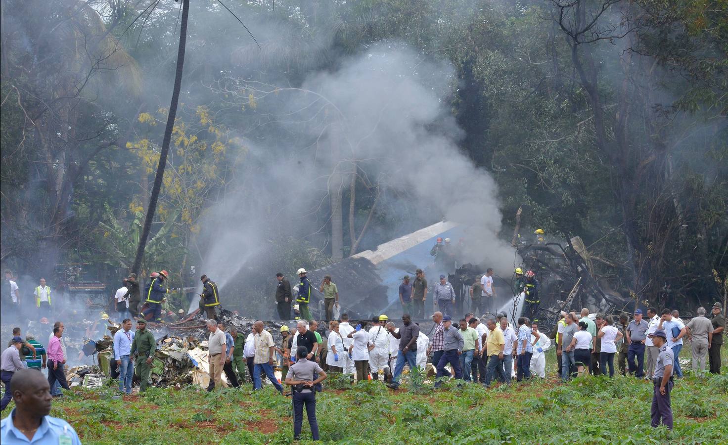 Fotos: Un avión se estrella en Cuba tras despegar del aeropuerto de La Habana con 113 personas