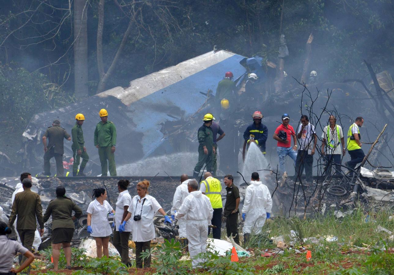 Fotos: Un avión se estrella en Cuba tras despegar del aeropuerto de La Habana con 113 personas