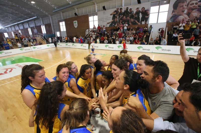 El Asisa Alhaurín de la Torre cerró con otro triunfo una fase de ascenso perfecta. Ganó al Náutico Tenerife y el Unicaja dio la sorpresa ante el Adareva