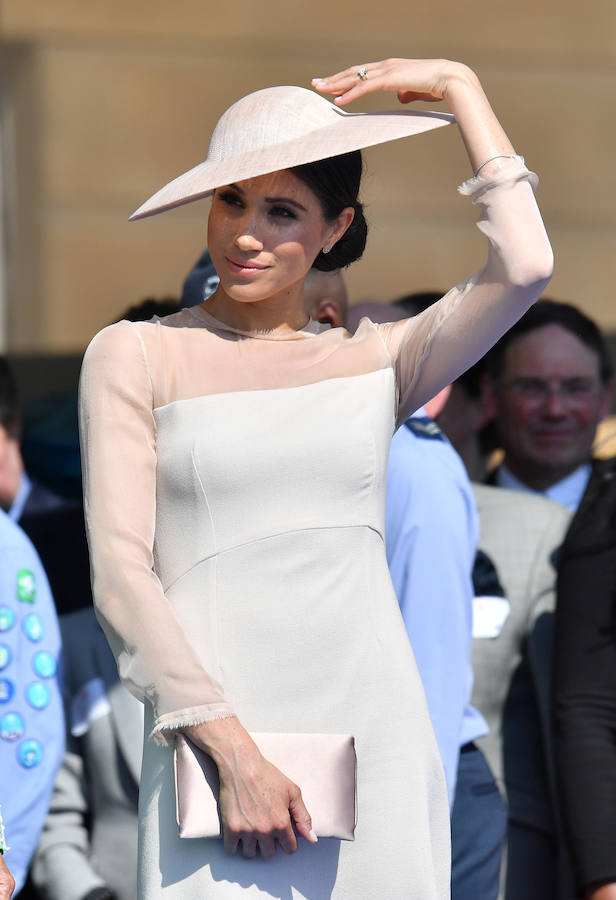 Solo tres días después de su boda, Meghan Markle ha debutado como duquesa de Sussex junto a su marido, su suegro y Camilla Parker Bowles.