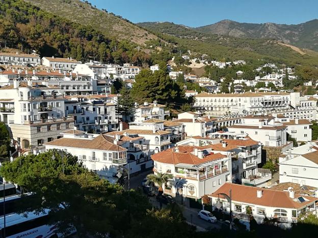 Mijas define su estrategia de turismo hasta 2022 tras un año de estudios de la UMA