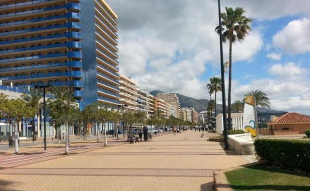 Imagen de archivo del paseo marítimo de Fuengirola.
