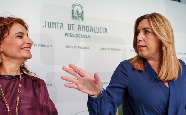 María Jesús Montero y Susana Díaz. 