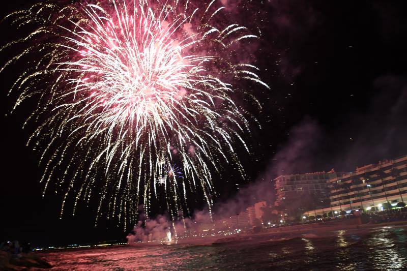 Los fuegos artificiales y el pregón de Concha Montes dan el pistoletazo de salida a las fiestas de San Bernabé