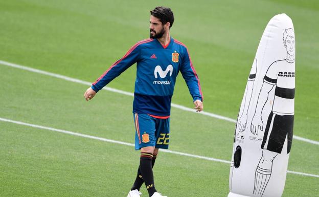 Isco, en un entrenamiento con la selección. 