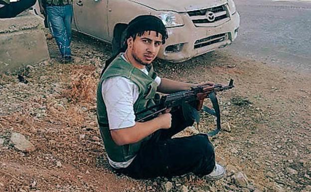 Juzgan al peligroso yihadista del Daesh arrestado en Benahavís acusado de financiar al estado islámico