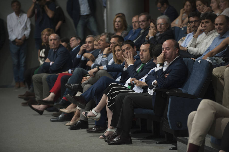 La Universidad premia al UMA Antequera y al Málaga femenino, entre otros, y recuerda a la figura de Carlos Serra